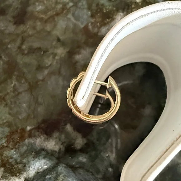 Textured 14k gold hoops - Picture 2 of 2